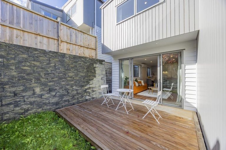 Photo of property in 32c Gulf View Road, Murrays Bay, Auckland, 0630