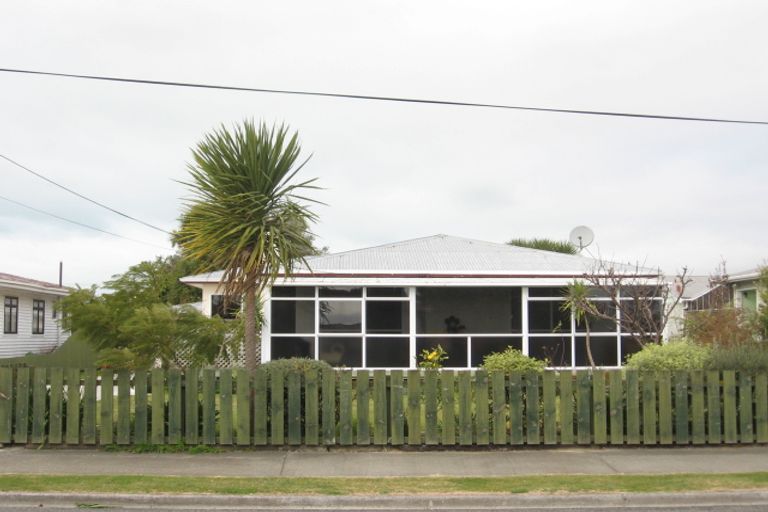 Photo of property in 39 Richmond Street, Maraenui, Napier, 4110