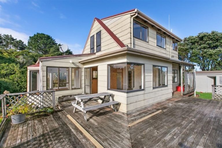 Photo of property in 156 Lone Kauri Road, Karekare, New Lynn, 0772