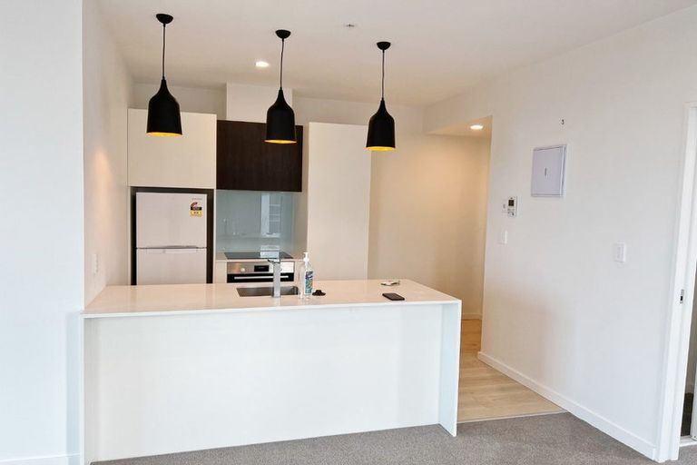 Photo of property in 401/19 Rawene Road, Birkenhead, Auckland, 0626