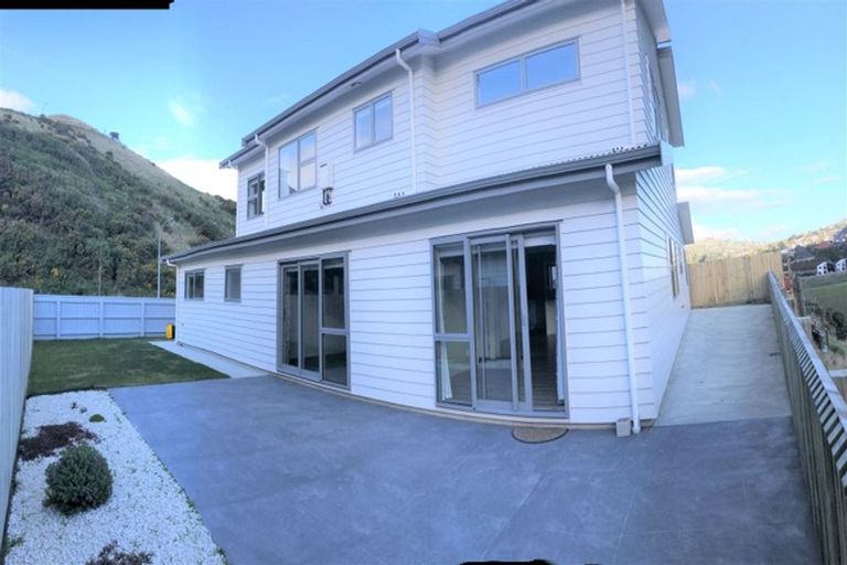 Photo of property in 20 Farnworth Terrace, Churton Park, Wellington, 6037