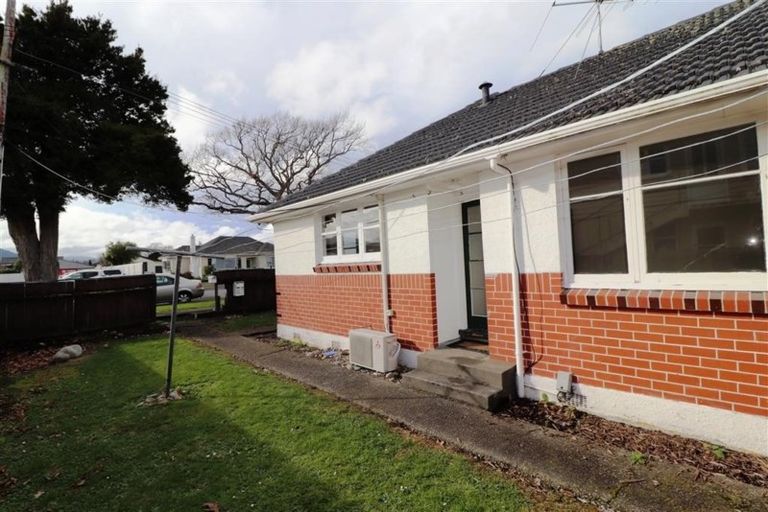 Photo of property in 4a Totara Street, Trentham, Upper Hutt, 5018