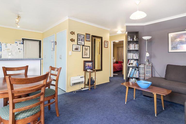 Photo of property in 65b Henderson Crescent, Parkvale, Tauranga, 3112