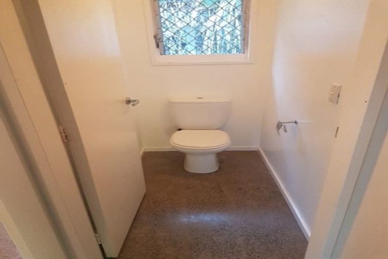 Photo of property in 61 Kotare Street, Waikanae, 5036