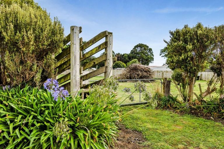 Photo of property in 14 Normanby Road, Normanby, Hawera, 4675