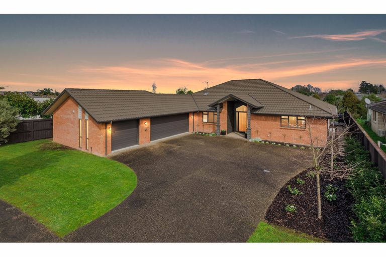 Photo of property in 7 Oldfield Court, Huntington, Hamilton, 3210