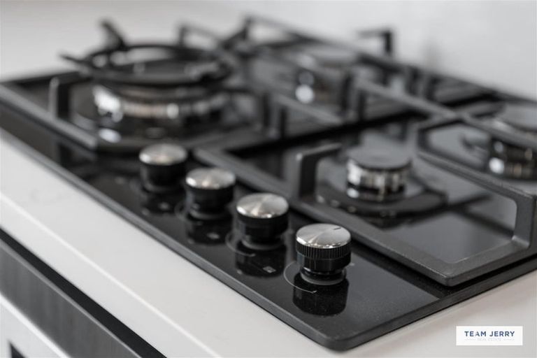 Photo of property in 339c Bucklands Beach Road, Bucklands Beach, Auckland, 2012