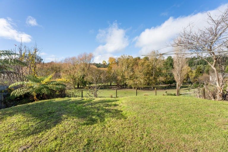 Photo of property in 60 Norana Road, Timberlea, Upper Hutt, 5018