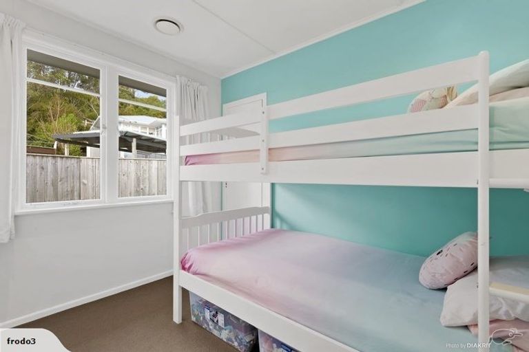 Photo of property in 7 Beazley Avenue, Paparangi, Wellington, 6037