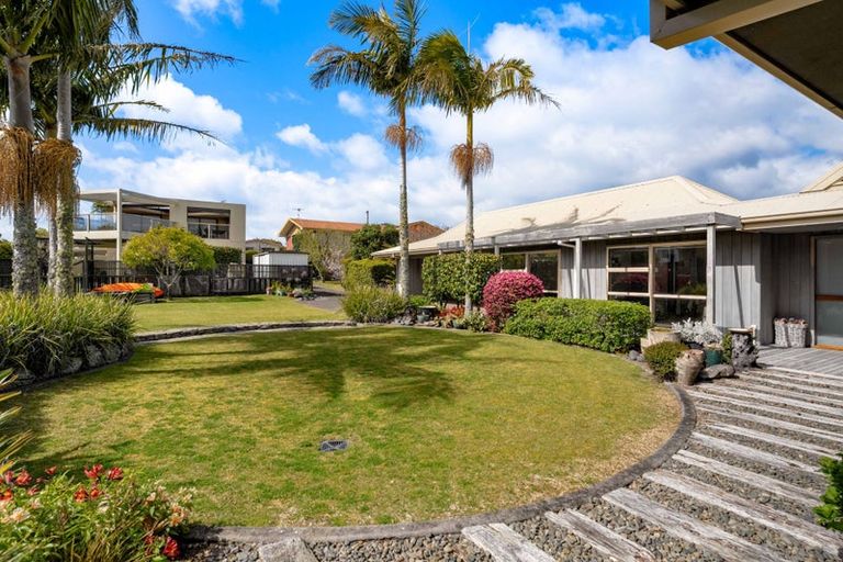 Photo of property in 26 Dunlop Drive, Pauanui, Hikuai, 3579