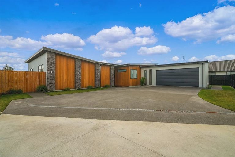 Photo of property in 66 Kaitorete Drive, Lincoln, 7608