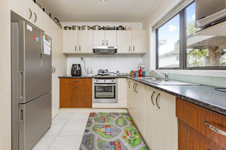 Photo of property in 1/10 Fairview Road, Papatoetoe, Auckland, 2025