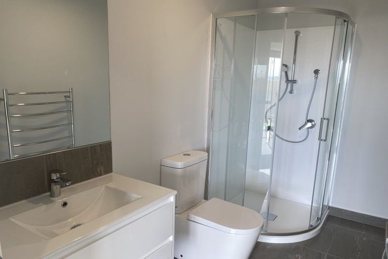 Photo of property in 41 Waruhia Crescent, Rototuna North, 3281