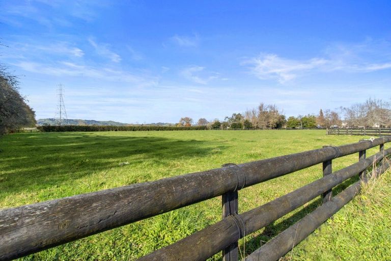 Photo of property in 58 Saint Kilda Road, Cambridge, 3493