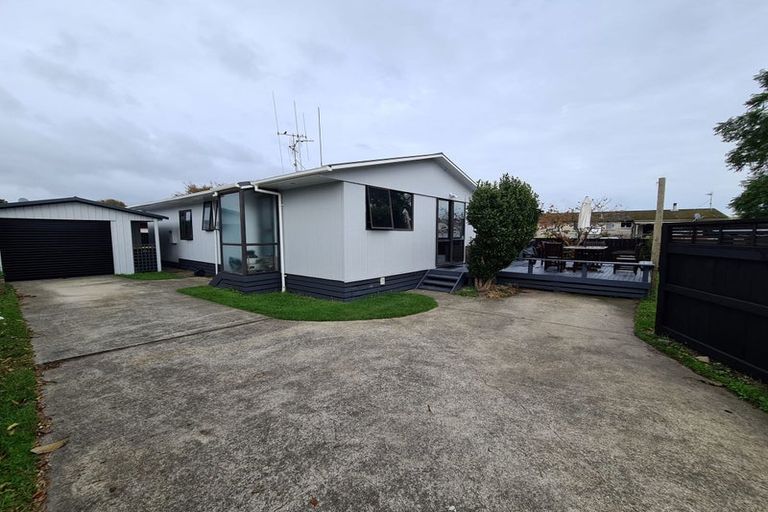 Photo of property in 7b Longstead Avenue, Papamoa Beach, Papamoa, 3118