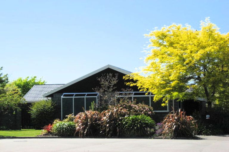 Photo of property in 12 Harrall Place, Kaiapoi, 7630