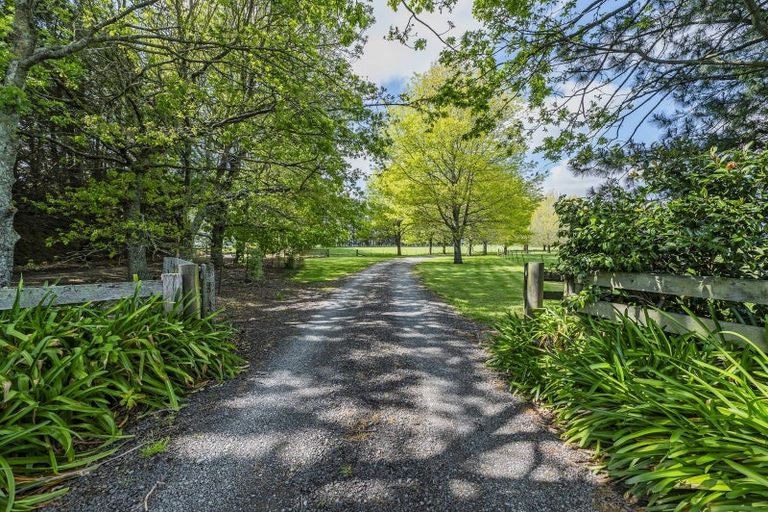 Photo of property in 180 Deans Road, Darfield, 7571