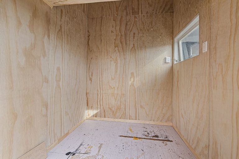 Photo of property in 165 Lemon Street, Strandon, New Plymouth, 4312