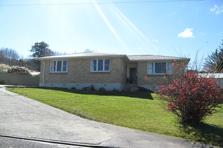 Photo of property in 2 Missel Street, Taihape, 4720