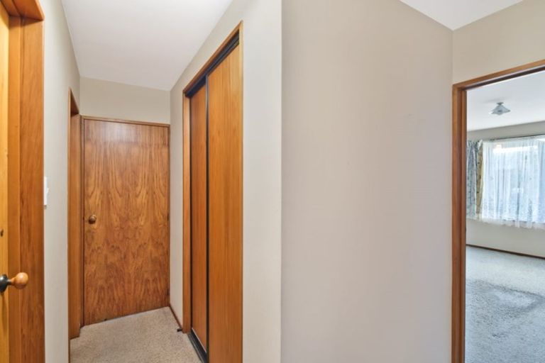 Photo of property in 99a Lancewood Drive, Halswell, Christchurch, 8025