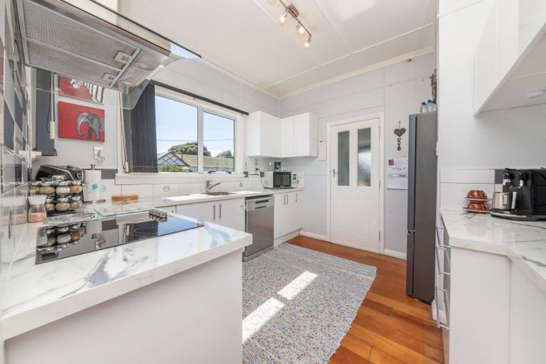 Photo of property in 51a Matai Street, Castlecliff, Whanganui, 4501