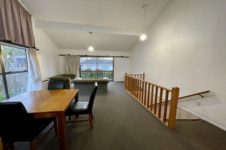 Photo of property in 2/60 Truscott Avenue, Johnsonville, Wellington, 6037