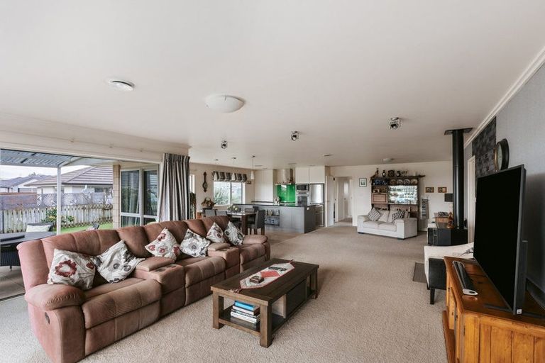Photo of property in 9 Parkland Rise, Omokoroa, 3114