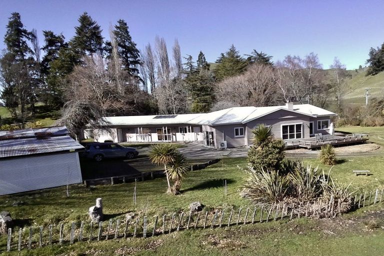 Photo of property in 467 Pungatawa Road, Taihape, 4792