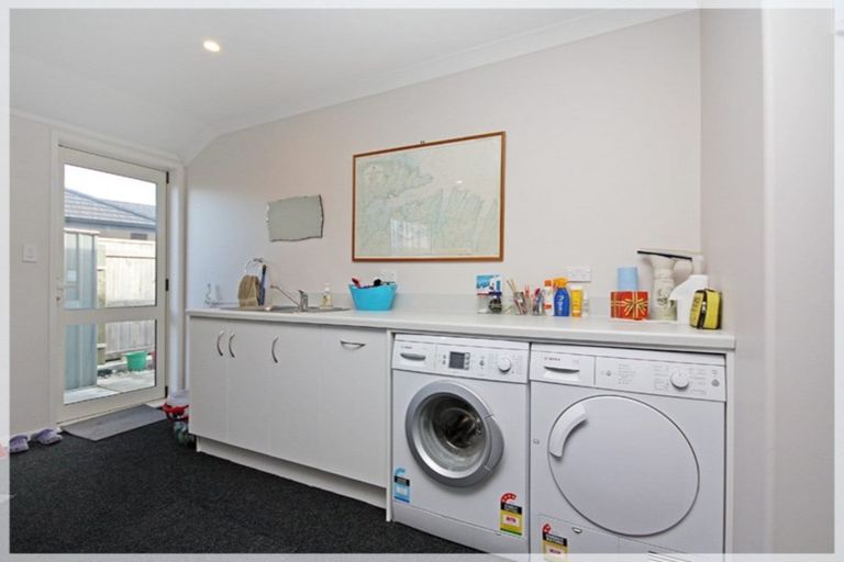 Photo of property in 25 Forbes Road, Foxton Beach, Foxton, 4815