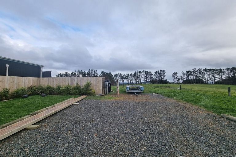 Photo of property in 1399 Russell Road, Helena Bay, Hikurangi, 0184