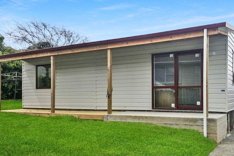 Photo of property in 65 Hobart Crescent, Wattle Downs, Auckland, 2103