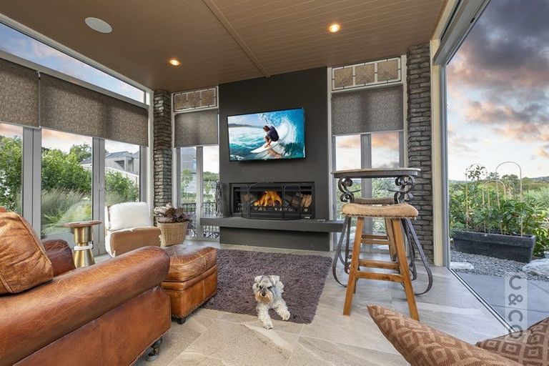 Photo of property in 79 Solan Drive, Waimauku, 0812