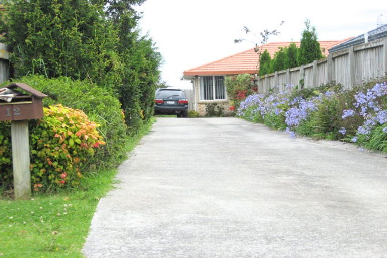 Photo of property in 12 Cyclamen Road, Mangere, Auckland, 2022