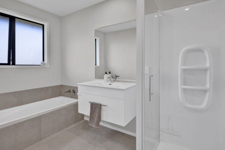 Photo of property in 3 Macbeth Street, Stratford, 4332