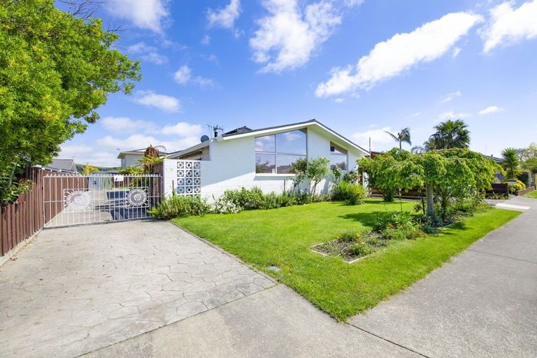 Photo of property in 1/20 Bowling Road, Greenmeadows, Napier, 4112