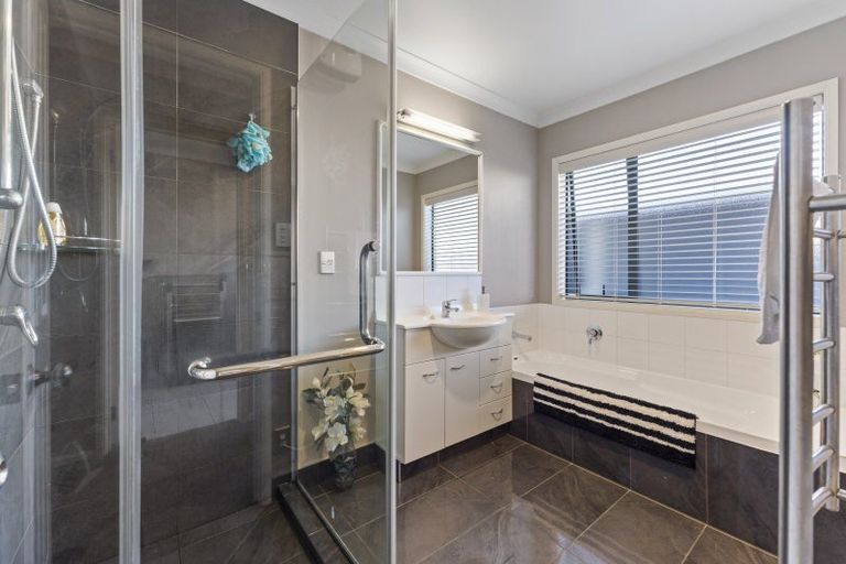 Photo of property in 64 Puhara Avenue, Parklands, Christchurch, 8083