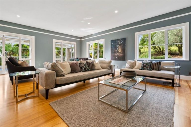 Photo of property in 106 Austin Road, Dairy Flat, Albany, 0794