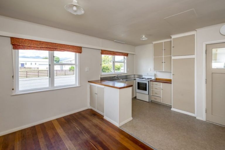 Photo of property in 60 Power Street, Levin, 5510