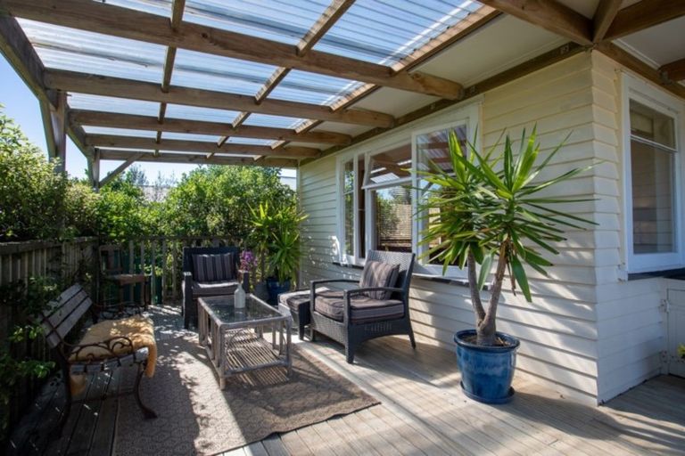 Photo of property in 52 Gawler Street, Te Horo Beach, Otaki, 5581
