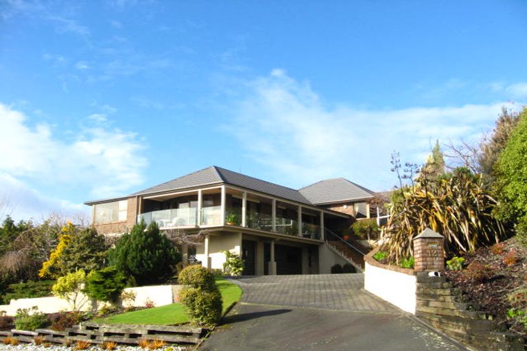 Photo of property in 12 Nehru Place, Cashmere, Christchurch, 8022