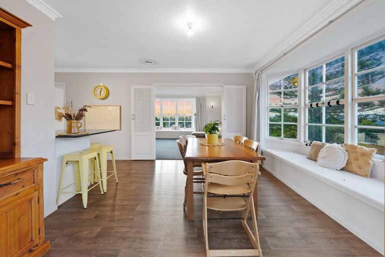 Photo of property in 142 Ti Rakau Drive, Pakuranga, Auckland, 2010