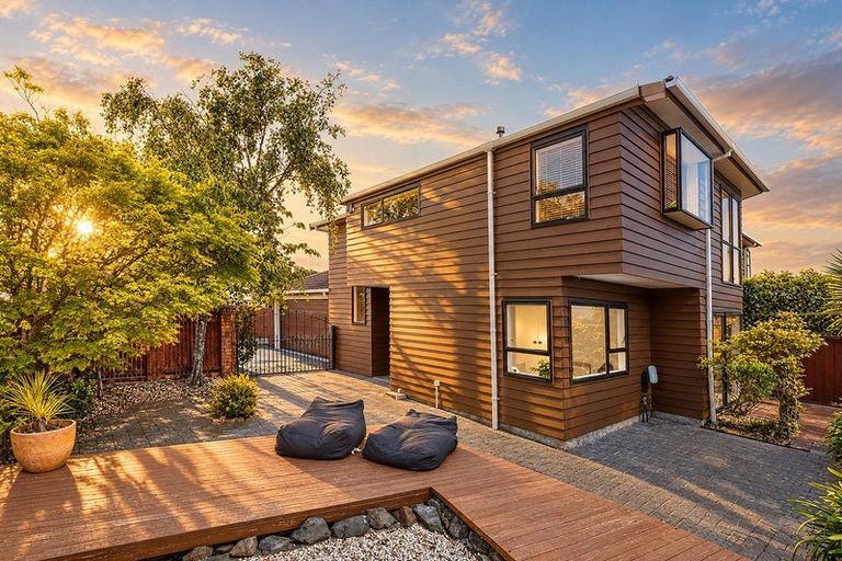 Photo of property in 2/42 Spyglass Lane, Whitby, Porirua, 5024