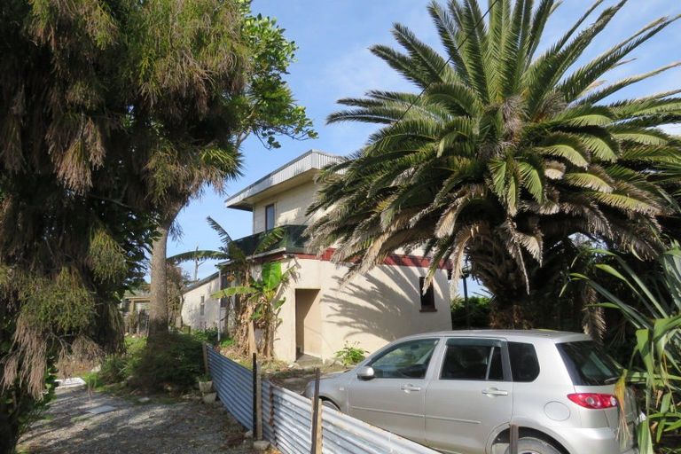Photo of property in 109 Beach Road, Charleston, Cape Foulwind, 7892