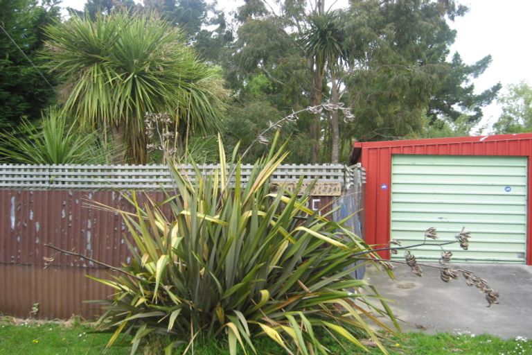 Photo of property in 35 Penfold Square, Leithfield, 7481