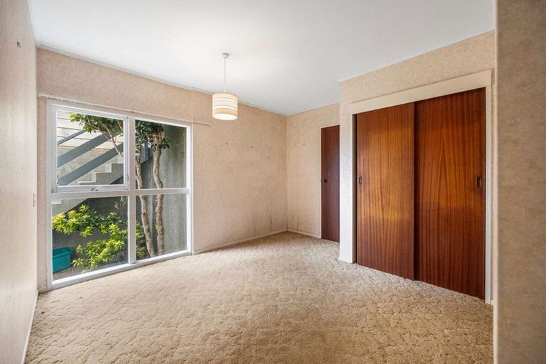 Photo of property in 24b Parklands Drive, Karori, Wellington, 6012