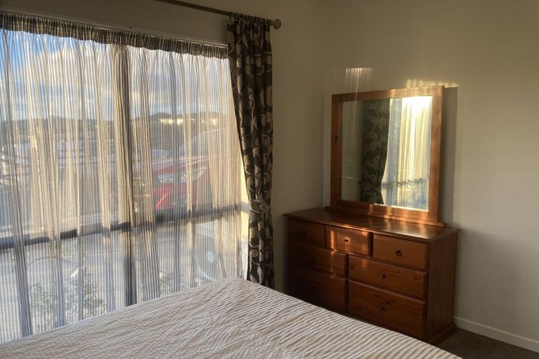 Photo of property in 74 Clemow Road, Fitzroy, New Plymouth, 4312