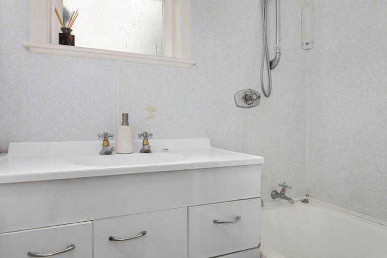 Photo of property in 142 College Road, Edgecumbe, 3120