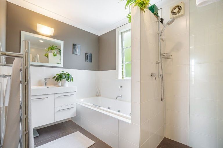 Photo of property in 30 Godley Lane, Lucas Heights, Auckland, 0632