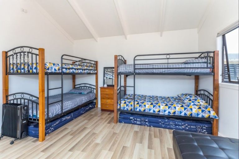 Photo of property in 56 Koputara Road, Himatangi Beach, Foxton, 4891