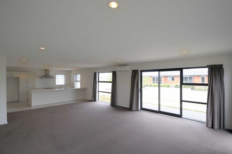 Photo of property in 135 Infinity Drive, Pegasus, 7612